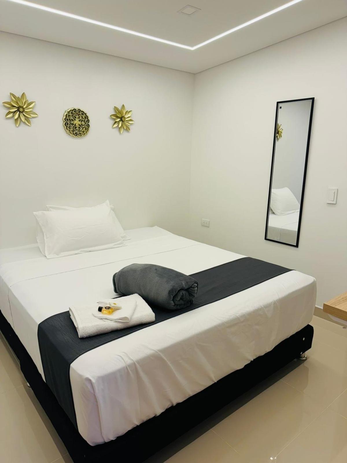 Aero Hotel Boutique Bogota Buitenkant foto